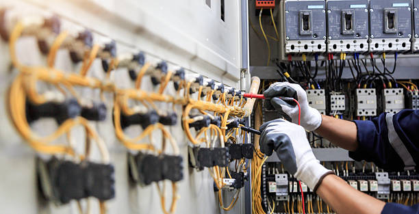 Professional Electrician technician working in Valley Stream, NY